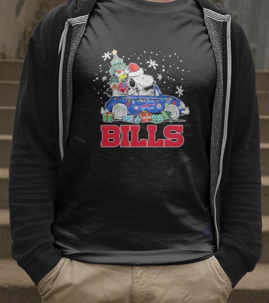 Peanuts Snoopy Woodstock Christmas Car Buffalo Bills Flag Winter Snowflakes T-Shirt