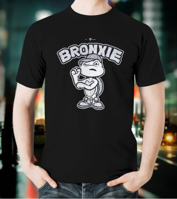 New York Yankees Bronxie The Turtle Mascot With Cap And Sneakers T-Shirt