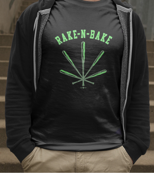 Rake-N-Bake Baseball Bat Leaf Design T-Shirt