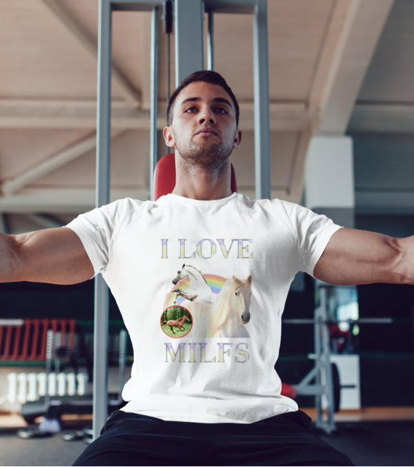 I Love MILFS Horses Rainbow Design T-Shirt