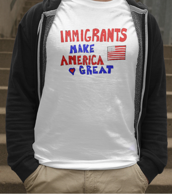 Immigrants Make America Great Heart Flag 2025 T-Shirt