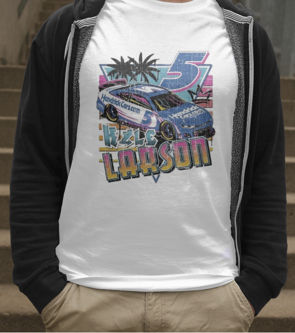 Kyle Larson Hendrickcars.com Racing Car Palm Trees Sunset Retro Style T-Shirt