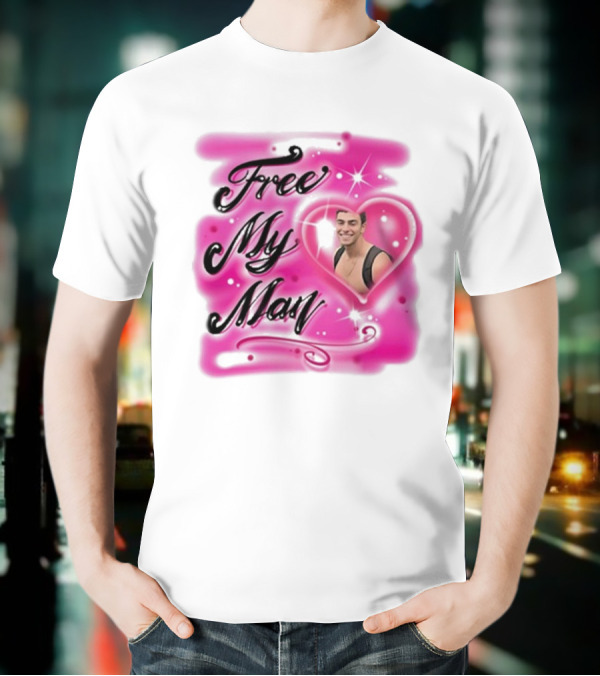 Free My Man Luigi Mangione Heart Pink Background T-Shirt