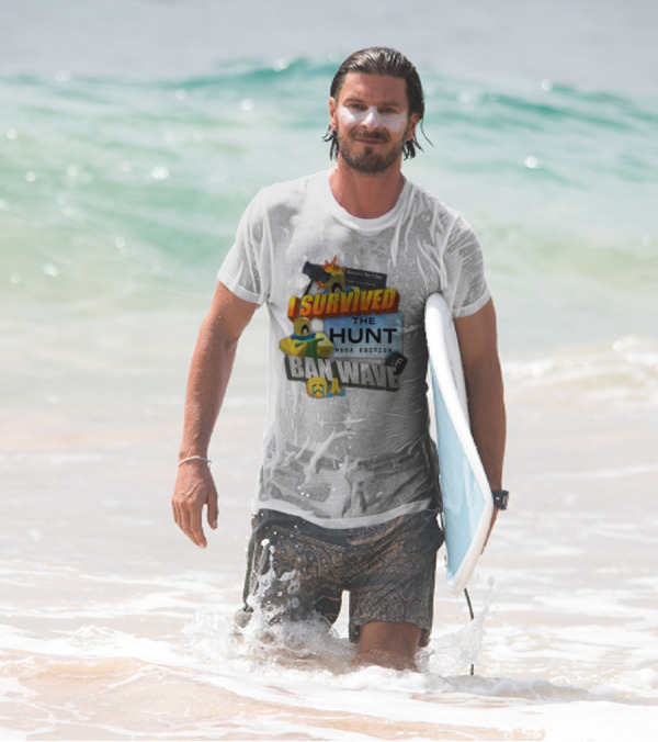 I Survived The Hunt Mega Edition Ban Wave Banned For 1 Day Roblox 2025 T-Shirt