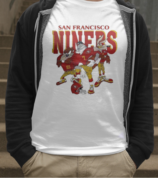 San Francisco 49ers Looney Tunes Cartoon Characters In Team Uniforms T-Shirt