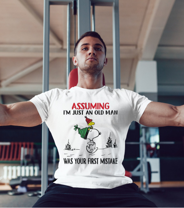 Assuming I'm Just An Old Man Snoopy And Woodstock Christmas Theme T-Shirt