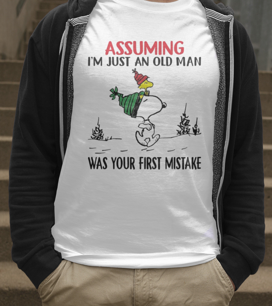 Assuming I'm Just An Old Man Snoopy And Woodstock Christmas Theme T-Shirt