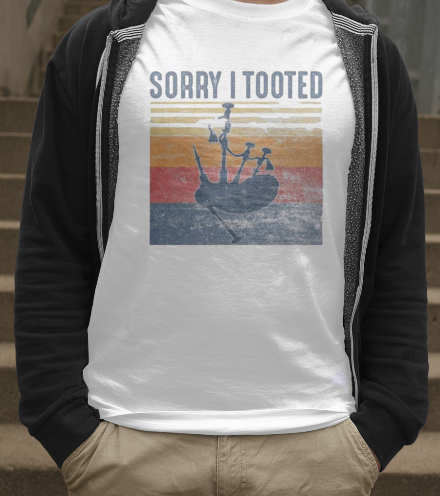 Sorry I Tooted Bagpipe Vintage Retro Stripes T-Shirt