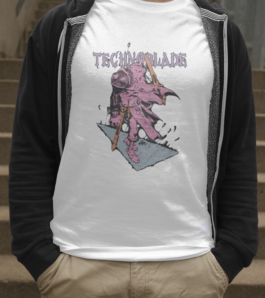 Technoblade Blood God Knight With Sword And Shield T-Shirt