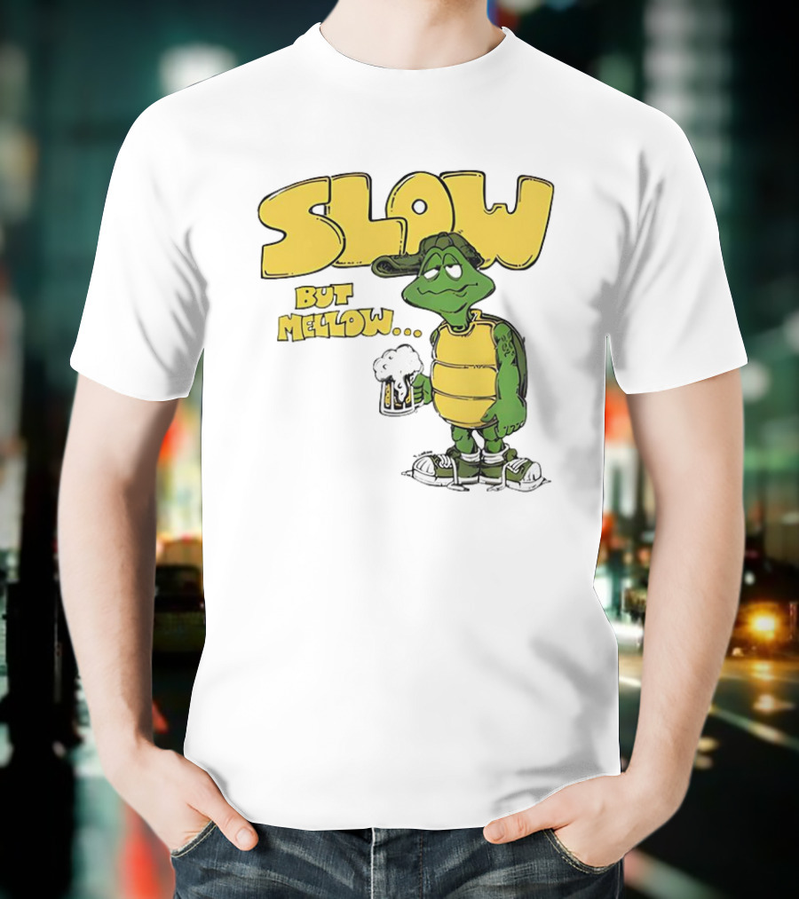 Slow But Mellow Turtle With Beer Retro Vintage 70s Style T-Shirt