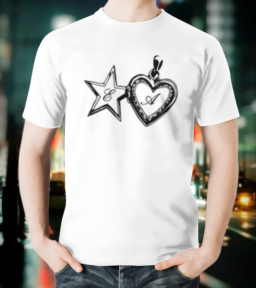 Eileen Alister The Locket Heart And Star Charm T-Shirt