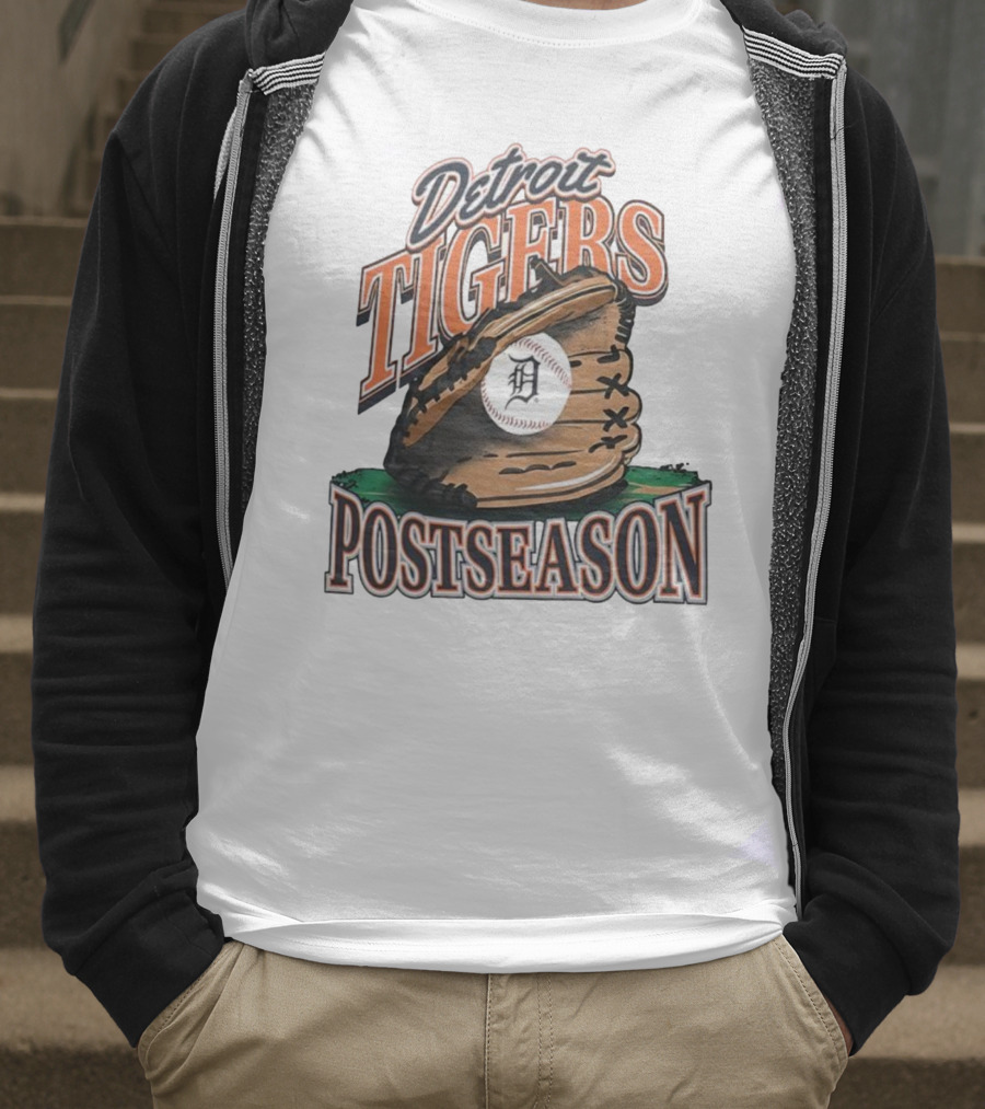 Detroit Tigers Postseason Baseball Glove And Ball 2025 T-Shirt