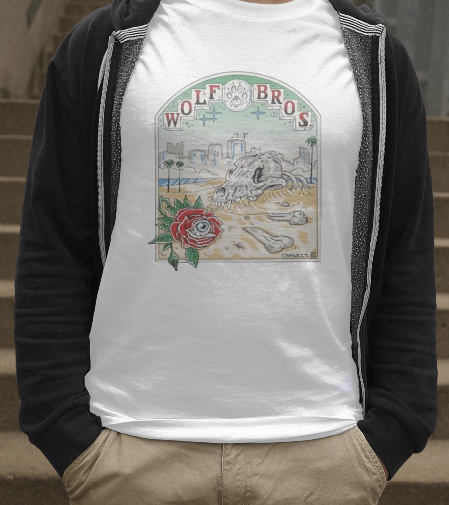 Wolf Bros Skull And Rose Beach Scene Ft Lauderdale Florida T-Shirt