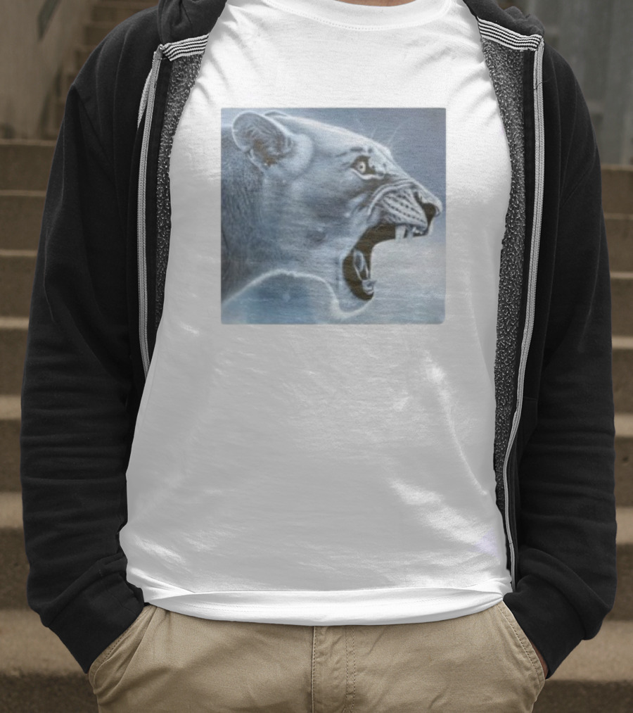 Lion Rage Intense Roar Fierce Expression T-Shirt