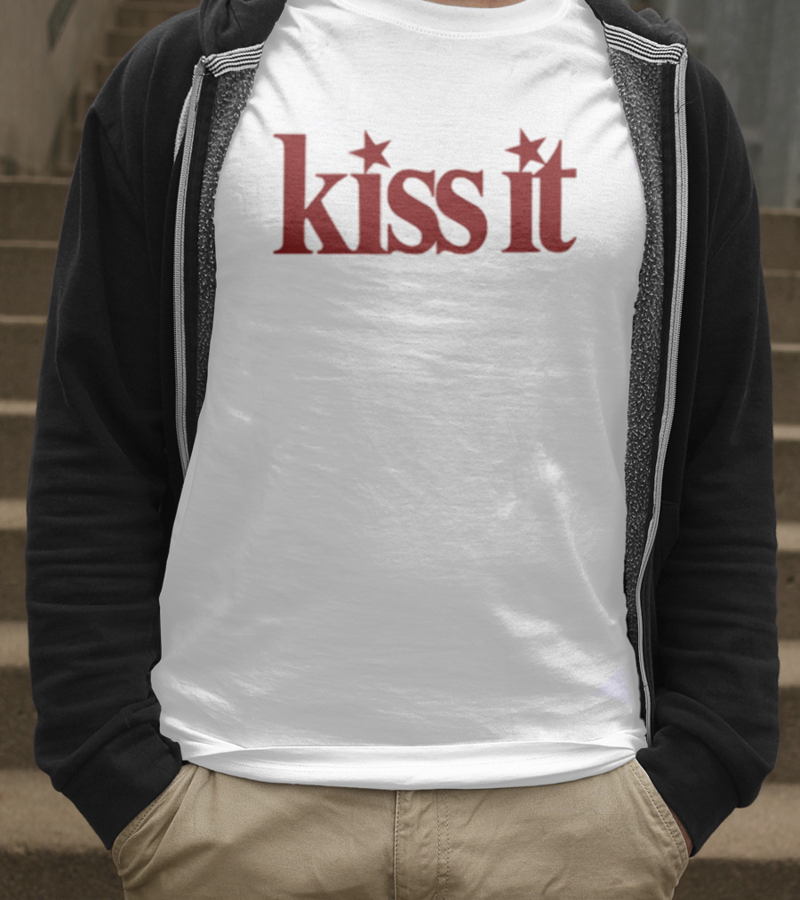Renee Rapp Kiss It Starry Red Text T-Shirt