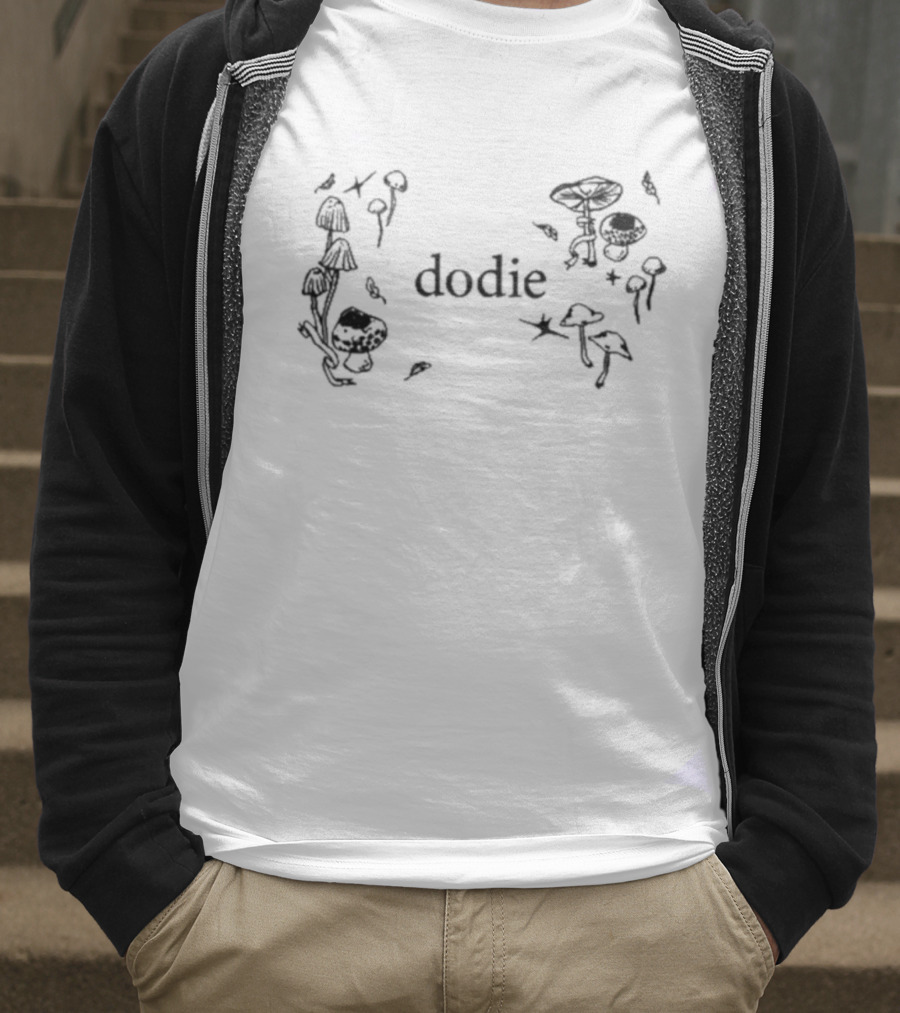 Dodie Aesthetic Mushroom Forest Motif T-Shirt