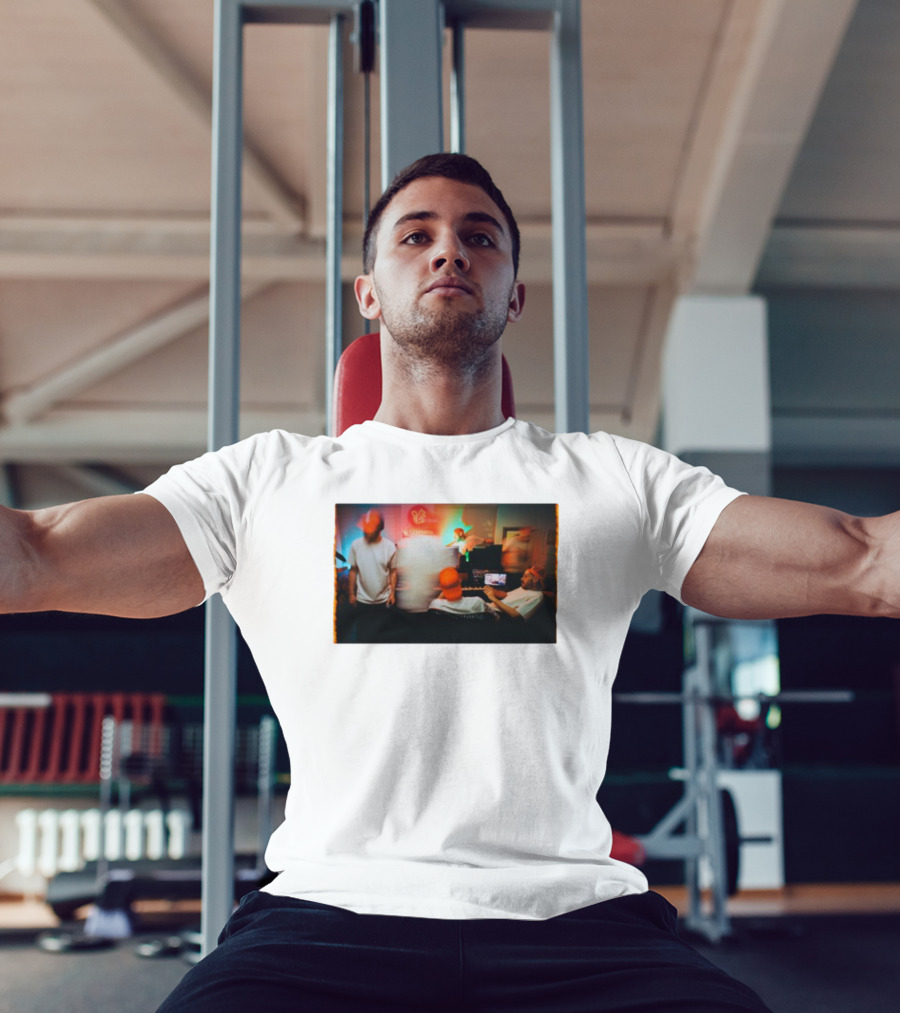 "Evidence Unlearning Studio Orange Hat Musicians In Creative Space" T-Shirt