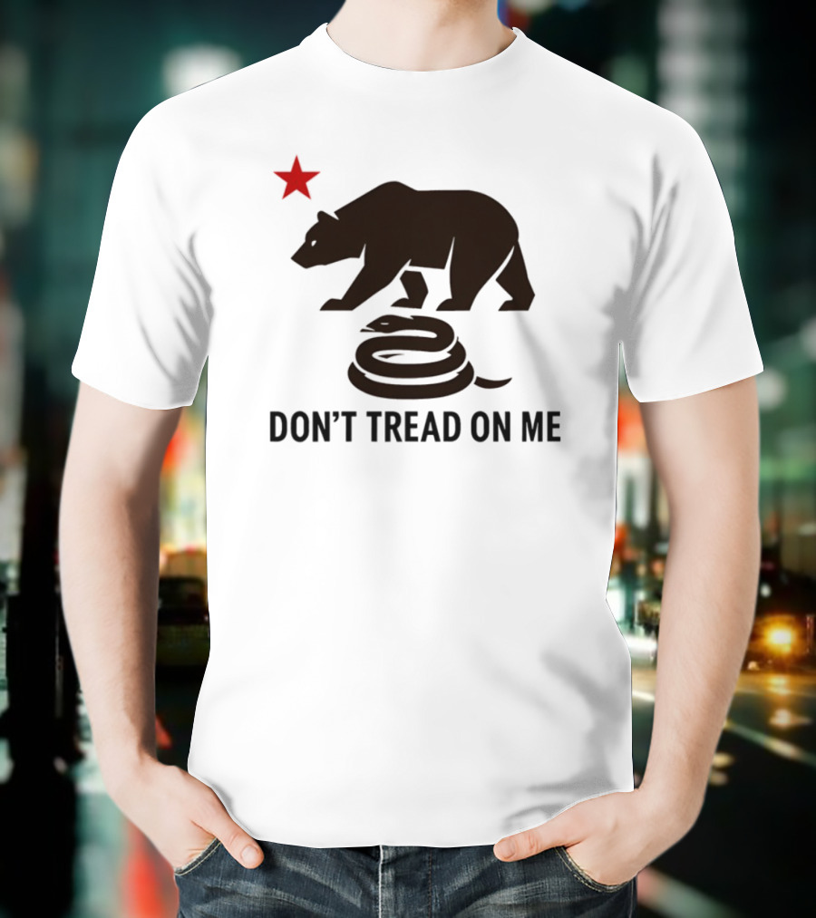 California Bear Tyrant King Don't Tread On Me Symbol With Star And Snake T-Shirt