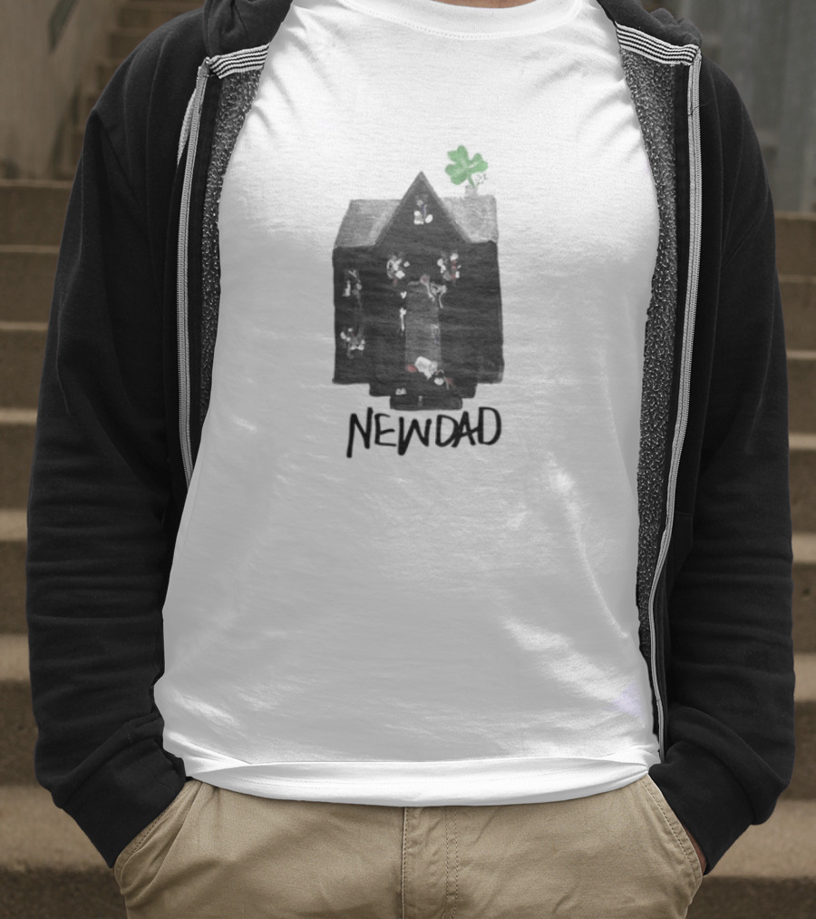 Newdad Altar House With Green Shamrock T-Shirt