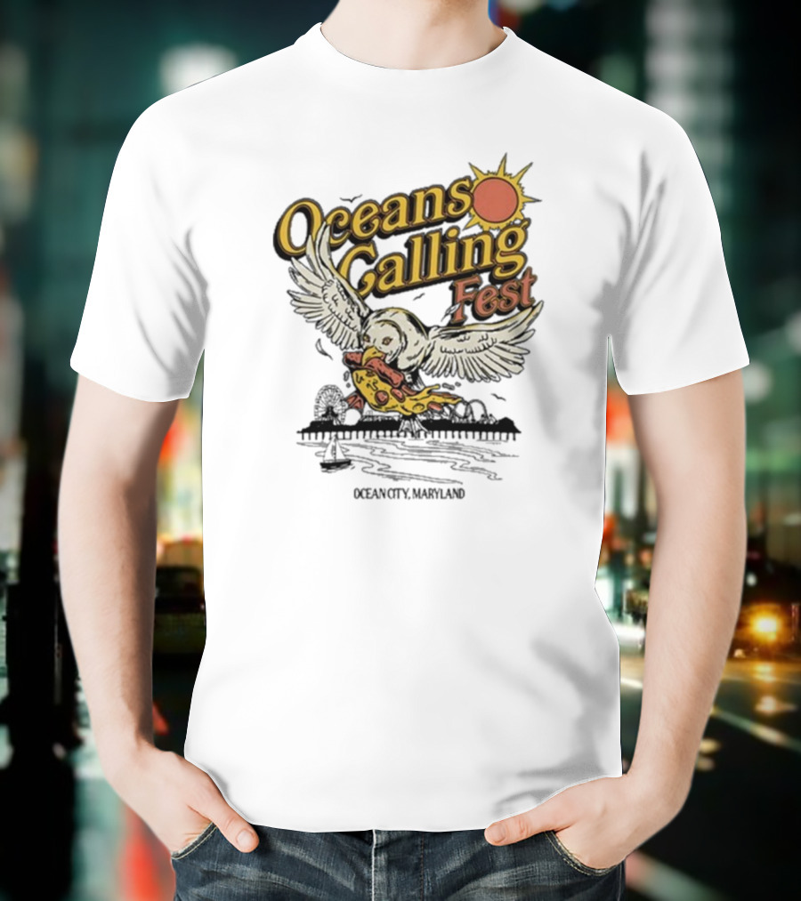Oceans Calling Fest Seagull With Pizza Graphic T-Shirt