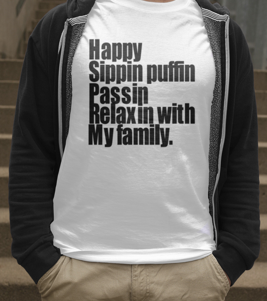 Happy Sippin Puffin Passin Relaxin With My Family Retro Vintage Style T-Shirt
