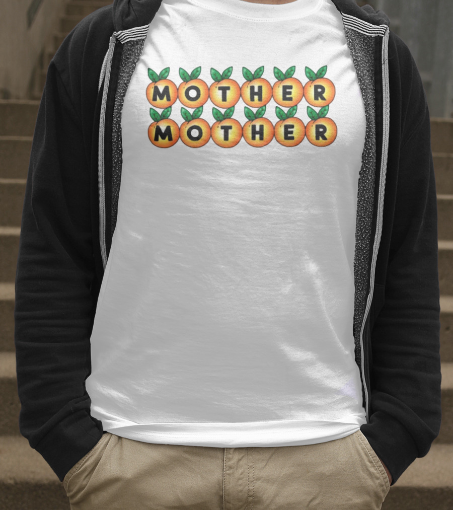 Mother Mother Peach Design Pattern T-Shirt