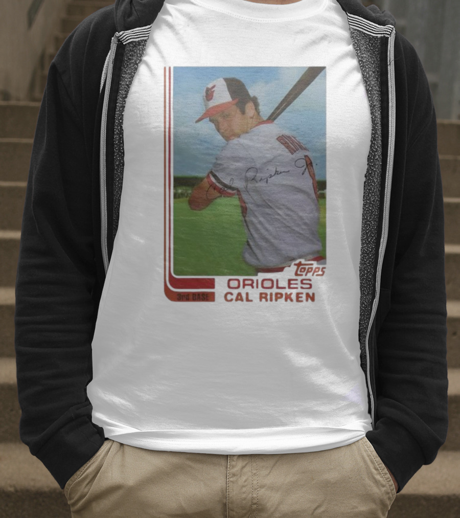 Cal Ripken Jr. Baltimore Orioles Baseball Card Topps MLB Signature Player T-Shirt