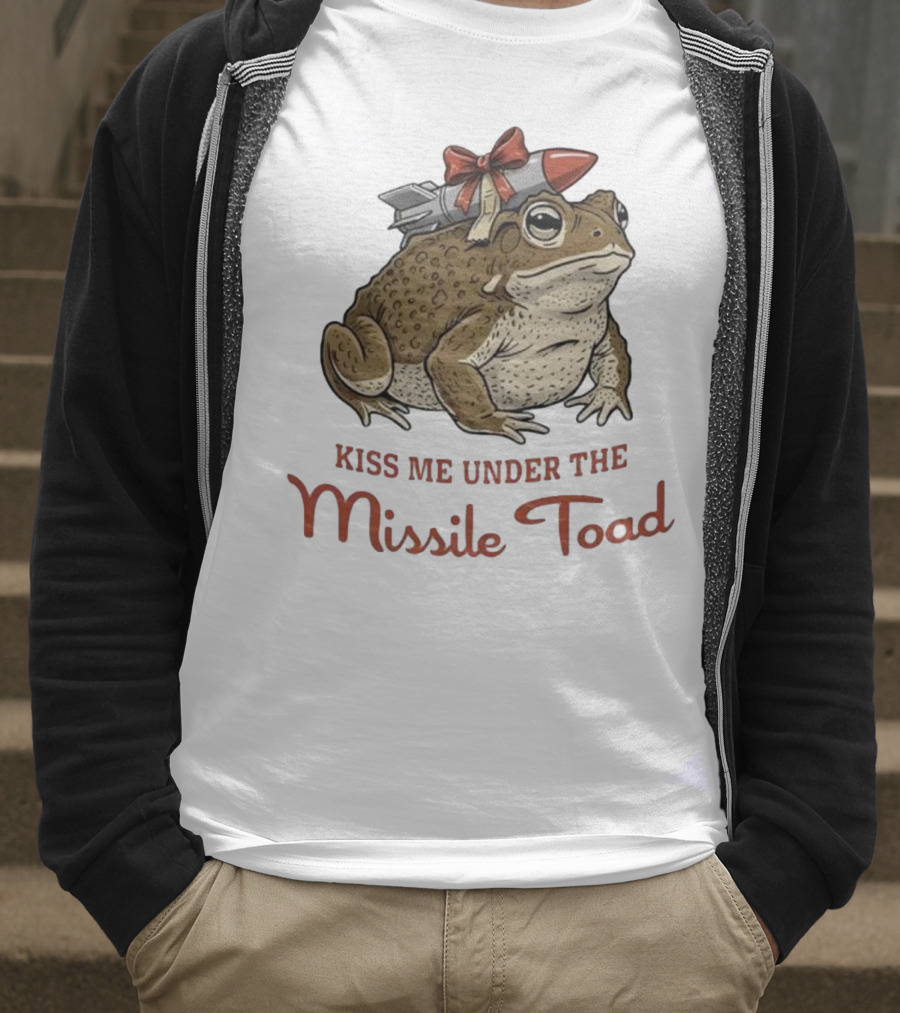 Kiss Me Under The Missile Toad Frog Christmas Holiday Joke T-Shirt