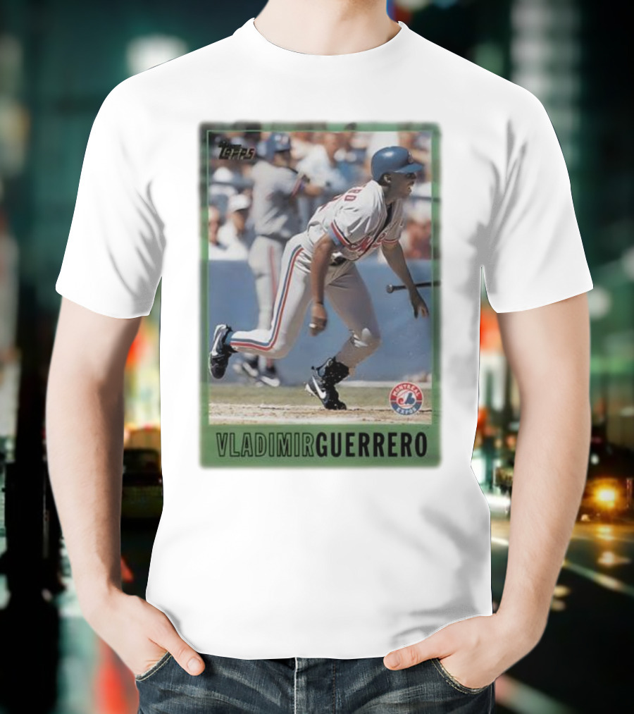 Montreal Expos Vladimir Guerrero MLB Topps Baseball Card T-Shirt