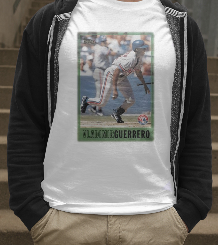 Montreal Expos Vladimir Guerrero MLB Topps Baseball Card T-Shirt