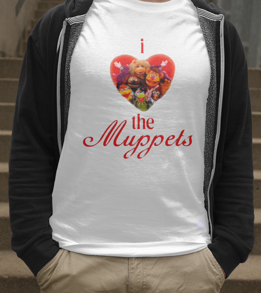 I Love The Muppets Characters Heart Group Image T-Shirt