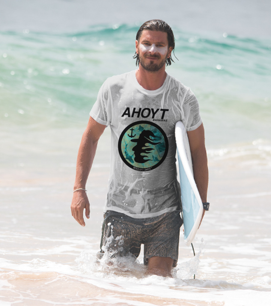 Worldof S Ahoyt Bahamas Anchor Sharks Circle Ocean Theme T-Shirt