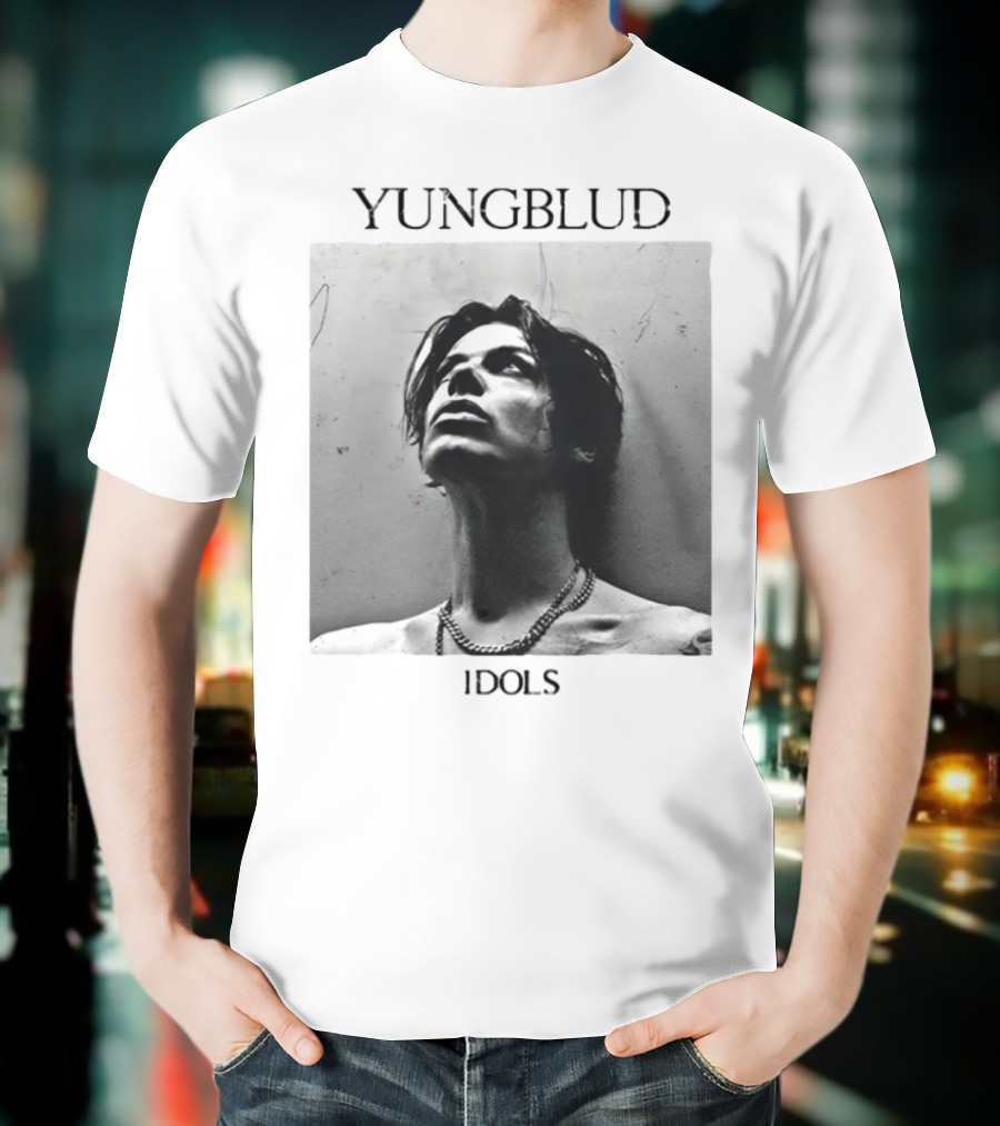 Yungblud Idols Black And White Portrait Chain Necklace T-Shirt