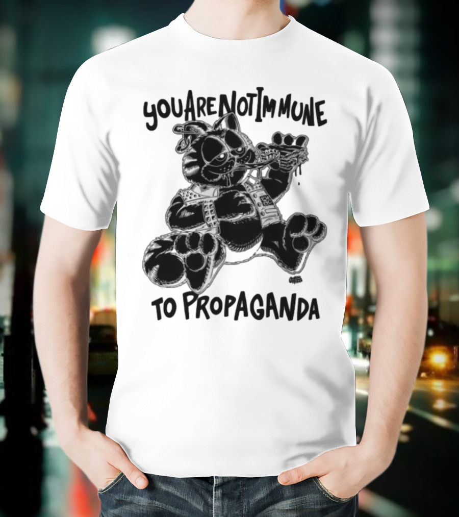 Punkwithacamera Cat With Pizza You Are Not Immune To Propaganda T-Shirt