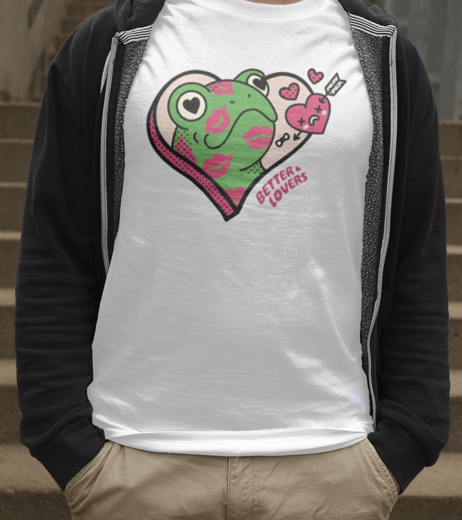 Better Lovers Love Frogs Heart Kisses Fun Graphic T-Shirt