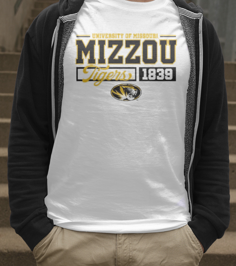 Tigers University Of Missouri Mizzou 1839 Oval Tiger Head T-Shirt