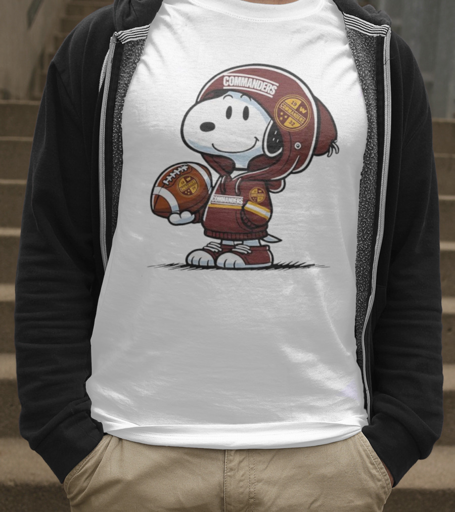 Snoopy In Commanders With Football Washington 1932 W T-Shirt