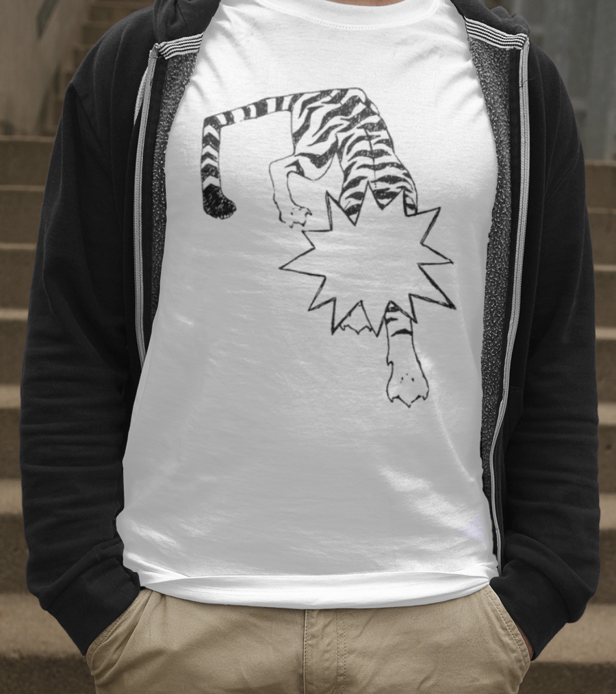 Cody Guaranteedaudio Tiger Illustration Black And White Dynamic Pouncing Feline With Bold Outline T-Shirt