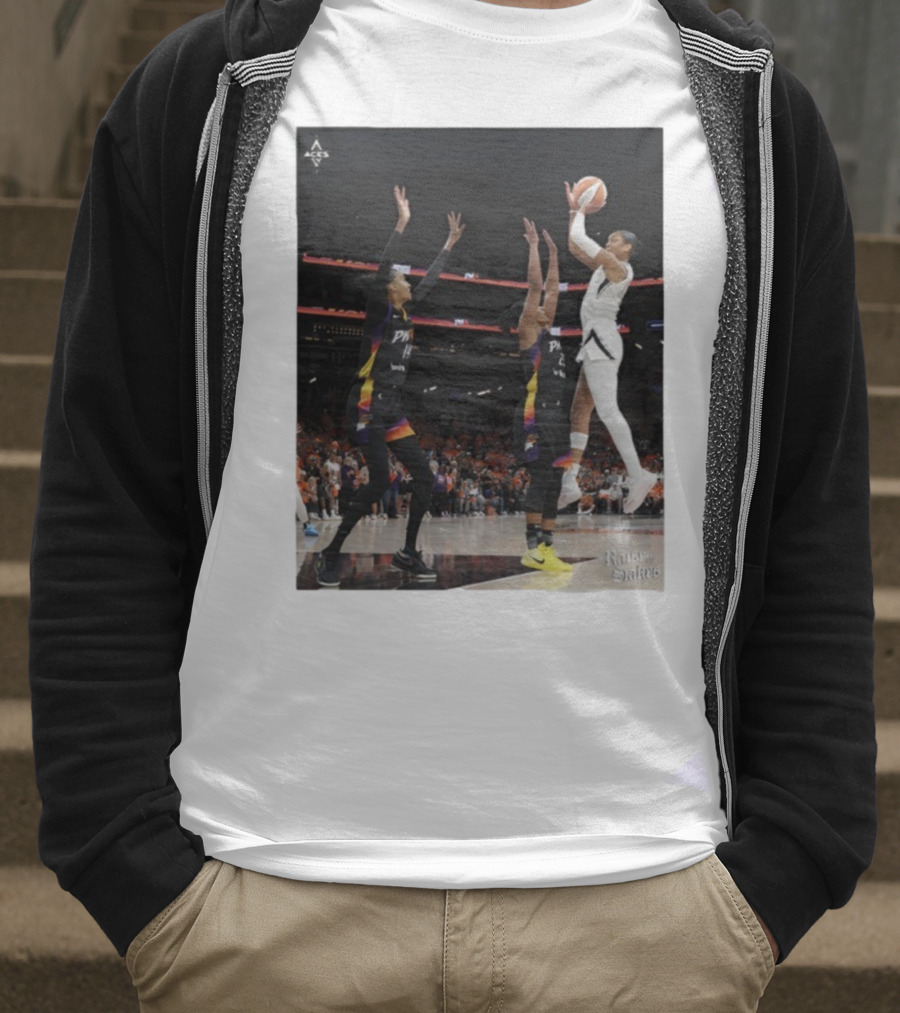 Las Vegas Aces Hang It In The Louvre Basketball Action Shot T-Shirt