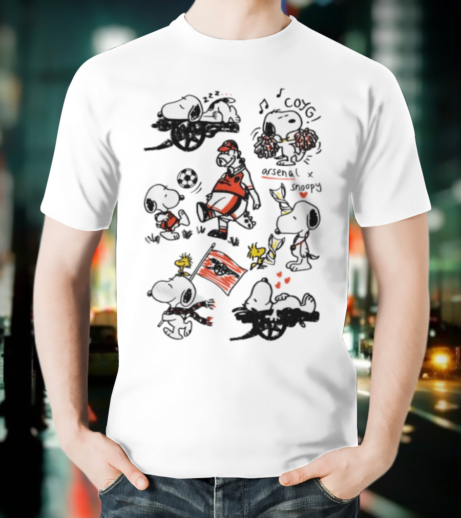 Arsenal Snoopy Football Soccer Icon Collaboration T-Shirt