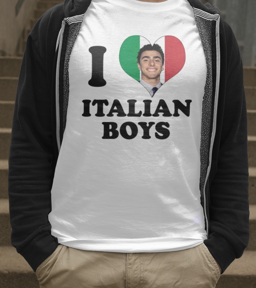 Luici Mangione I Love Italian Boys Heart Italy Flag T-Shirt