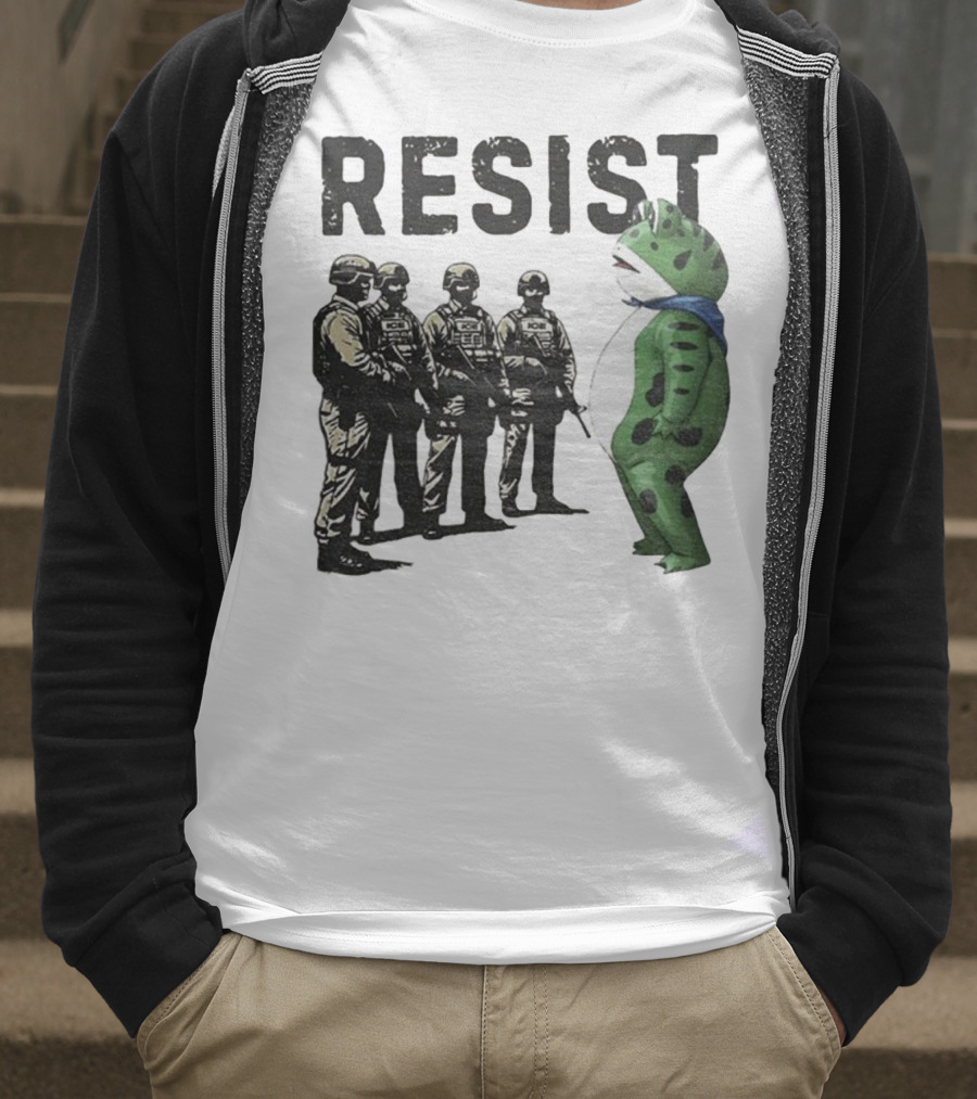 Portland Frog Resist Anti Fascism Anti Trump Protest Graphic T-Shirt