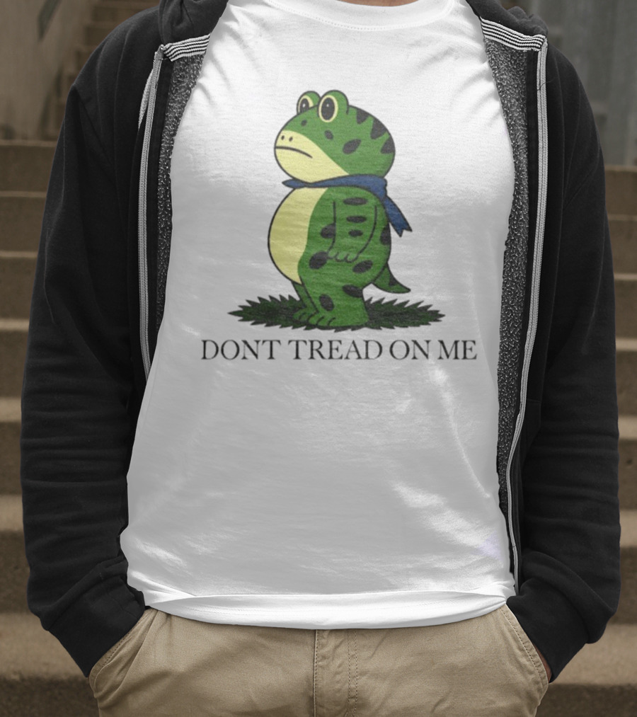 Portland Frog Don't Tread On Me Funny Protest Comic Style Green Frog With Blue Scarf T-Shirt