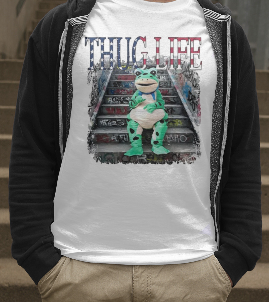 THUG LIFE Frog Costume Graffiti Steps T-Shirt