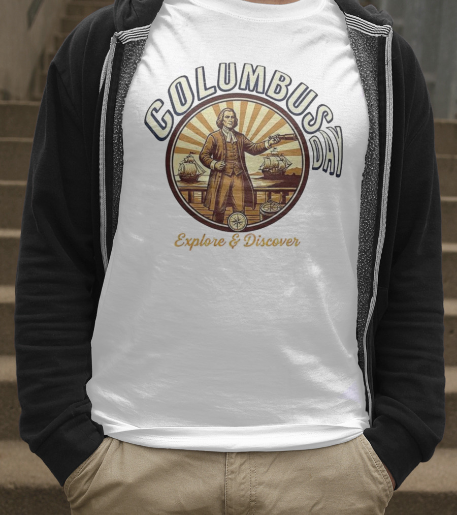 Columbus Day Explore And Discover Retro Vintage Style T-Shirt