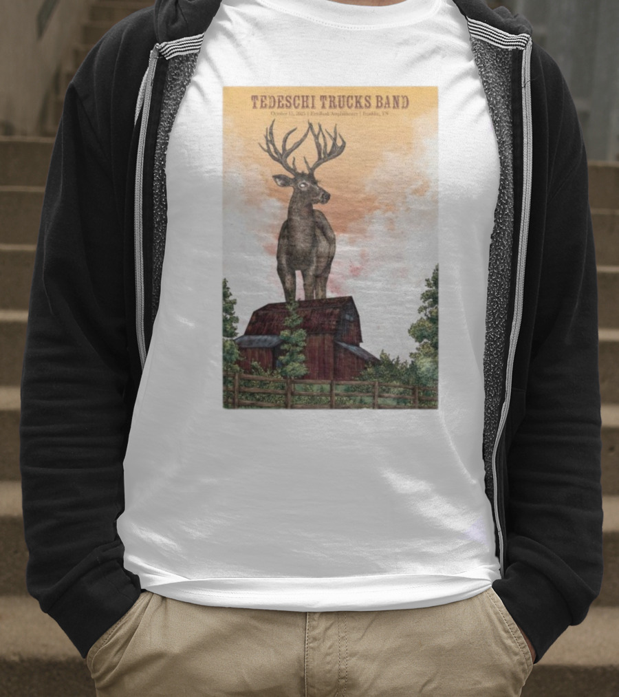 Tedeschi Trucks Band October 15 2025 FirstBank Amphitheater Franklin TN Deer On Barn T-Shirt