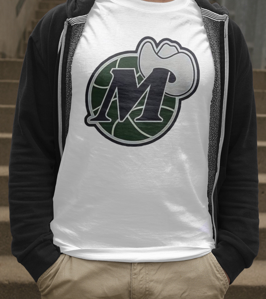 Dallas Mavericks M With Cowboy Hat And Basketball Icon T-Shirt