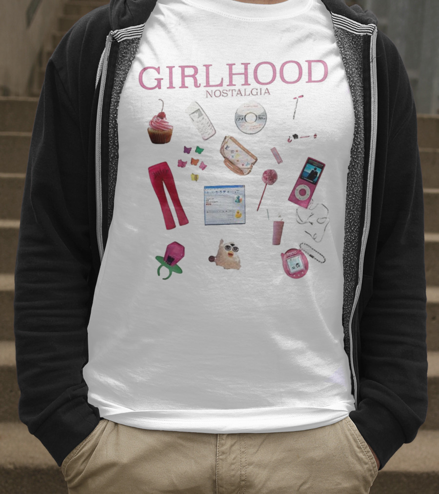 Girlhood Nostalgia 2000s Style Icons IPod Flip Phone Tamagotchi MSN Messenger Cupcake T-Shirt