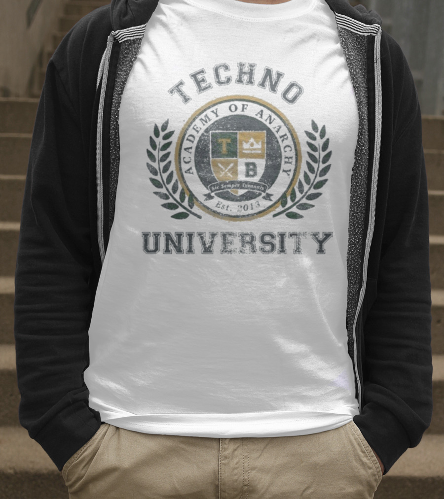 Technoblade Academy Of Anarchy University Vintage Crest Est. 2013 T-Shirt