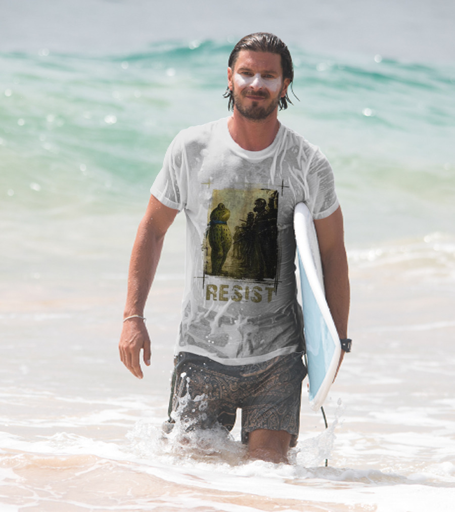 Resist Portland Frog Protest Vintage Activist Police Confrontation T-Shirt